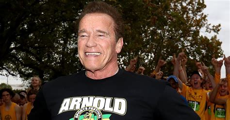 Schwarzenegger Wakes Up From Open Heart Surgery With A Catchphrase
