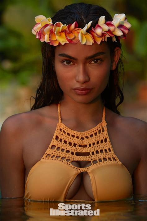Kelly Gale Sexy 7 Photos Thefappening