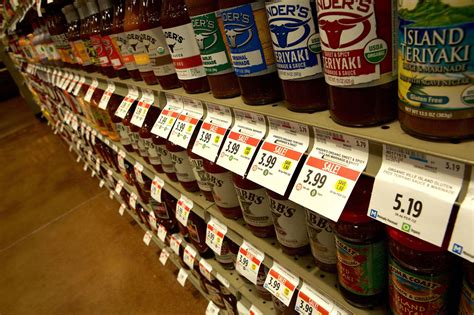 keto plant based  gluten  supermarket chain introduces shelf label system