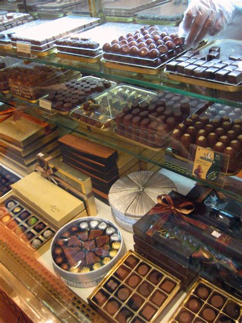 bateel gourmet   chocolates sonya  travis