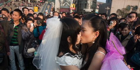 Many Chinese Cheer For U S Marriage Equality But What Would Confucius