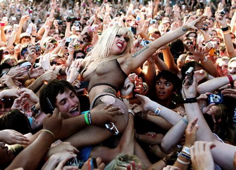 pervy fan grabs lady gaga s tits while she was signing autographs