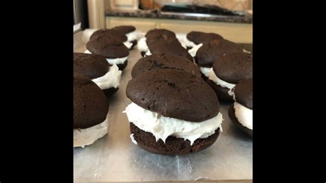 pa dutch whoopie pies   minute shorts padutchrecipes amishcountrypa whoopiepies