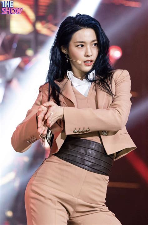 Seolhyun ~ Aoa In 2020 Seolhyun Kpop Girls Kim Seol Hyun