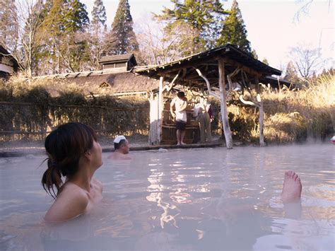 温泉ってやっぱり混浴でしょ。 ほっこりと湯の山ブログ