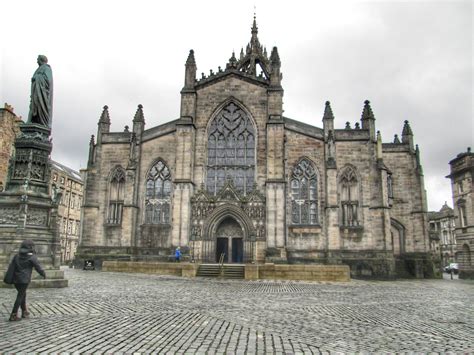 reasons  visit st giles cathedral travel thursday  historian  town cathedral