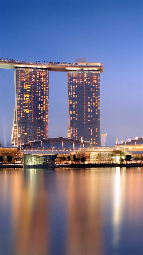 marina bay sands hotel singapore pool