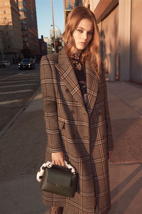 Zara Fall 2017 Lookbook Street Style Cara Taylor