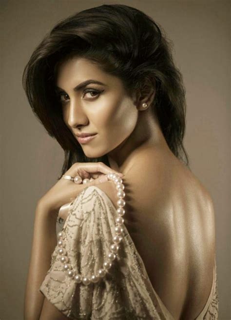 Rukmini Maitra Full Biography Age Height Weight Husband And Pictures