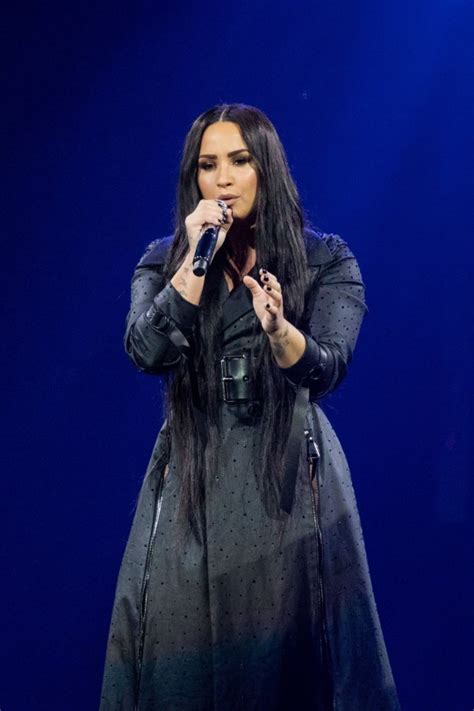 Demi Lovato Apologises For Seemingly Encouraging ‘sexual Assault Prank