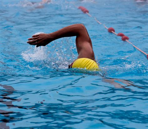 kostenlose foto draussen sport schwimmbad freizeit gesund