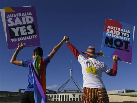 australia celebrates day for love as it allows same sex marriage the express tribune