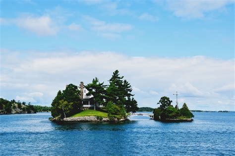 woman  real life     islands  boldt castle