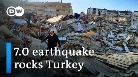 Breaking News Earthquake In Izmir Magnitude 6 6 Killed At