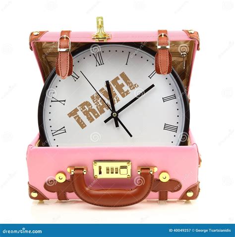 roze reiskoffer stock afbeelding image  vakantie zomer