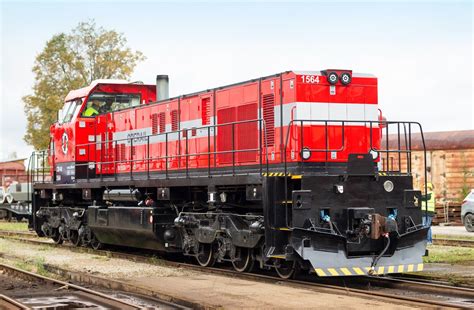 ee expert cz loko  modernize  class  diesels  operail locomotive freight