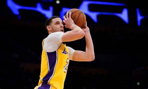 Lakers Share Extended Look At Lonzo Ball’s Refined