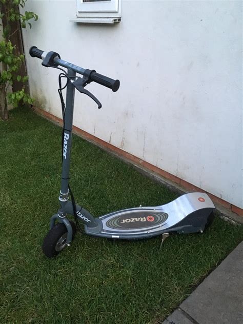 Adult Razor Electric Scooter E300 In Da7 Bexley For £180 00 For Sale