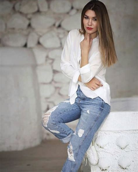 meet sexy russian women online for dating romance and relationships