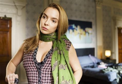 Killing Eve Jodie Comer Was Asked To Strangle Fan Metro News