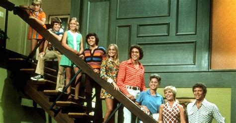 brady bunch stars reunited at their iconic tv home — here s why with