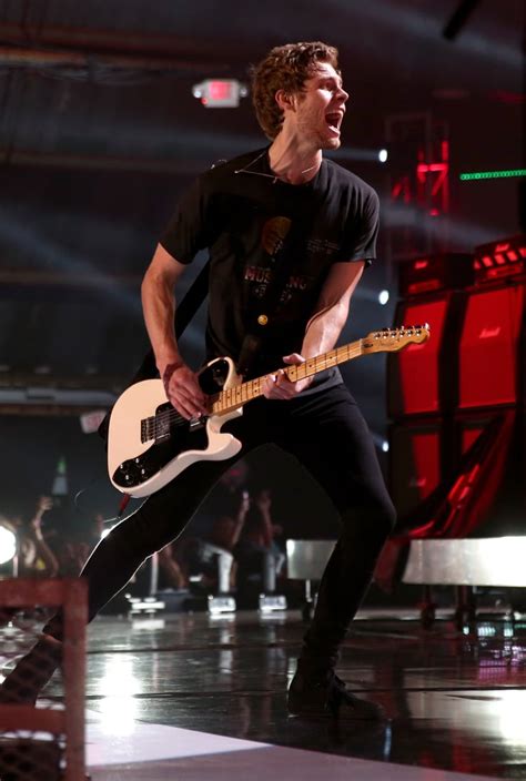 Sexy Luke Hemmings Pictures Popsugar Celebrity Uk Photo 5