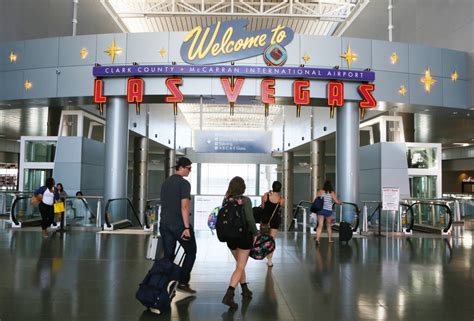 Clark County Moves Ahead With Plan To Rename Las Airport After Harry