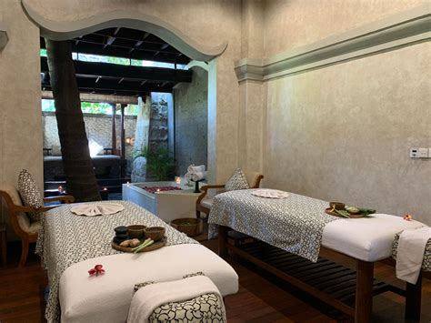 spas  bali    relaxing massages affordable manicures