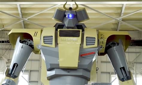 building  worlds largest robot