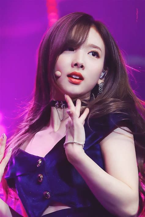 Twice Nayeon Has Her Little Trick To Look Sexy Kpop News