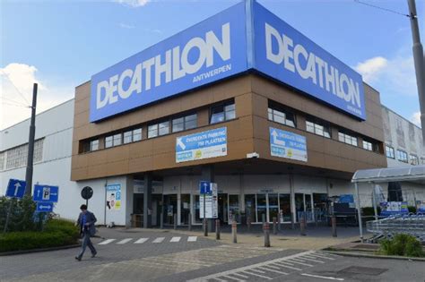 decathlon plant nieuwe winkels  mechelen en sint niklaas gazet van antwerpen