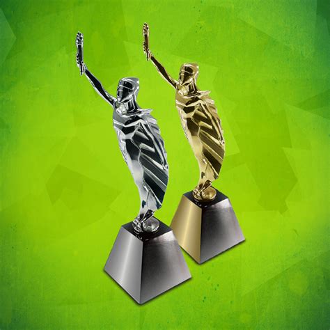 statuettes marcom awards