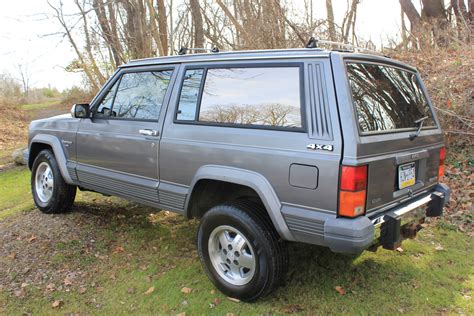 jeep cherokee  door  auto survivor fort pitt classic cars