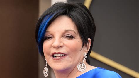 liza minnelli enters rehab cbs news