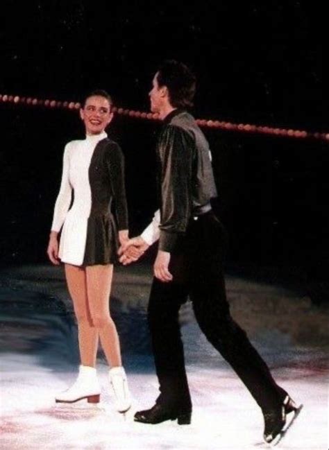 ekaterina gordeeva and sergei grinkov performing during skate of gold