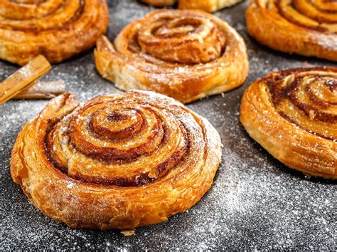 zimtschnecken backen mit diesem rezept gelingt das suesse gebaeck