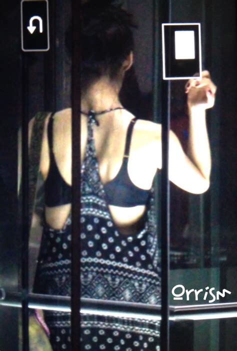 [appreciation] 150714 Tiffany Revealing Bra Outfit