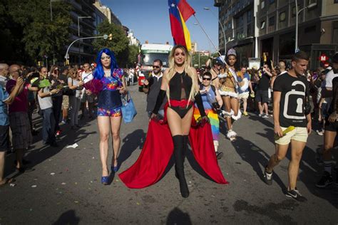 el día del orgullo gay el barcelona pride parade