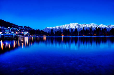 queenstowns blue mountains  zealand   blue hour flickr