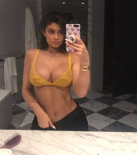 kylie jenner birthday reality star shows boobs in bra