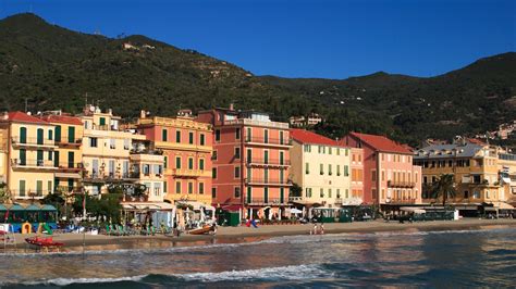 top hotels  alassio    cancellation  select hotels expedia