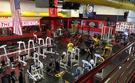 10 Brutally Hardcore Gyms You Need To Train At Before You Die