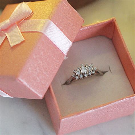 pack  jewellery ring display gift boxes  velvet insert  kur