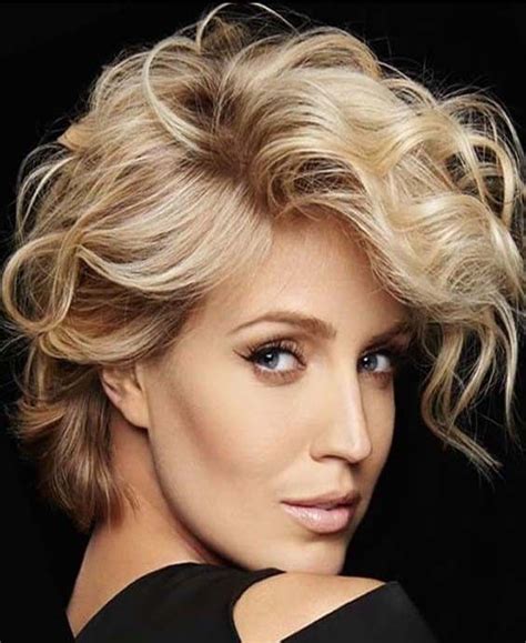 33 best short curly hairstyle for women to sport in 2018 stylesmod
