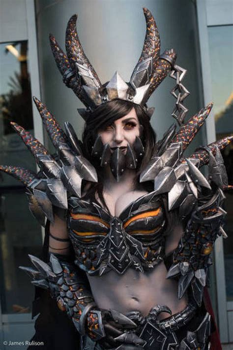 all the most awesome cosplay pictures from blizzcon 2015 barnorama