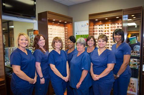 services family eye care associates