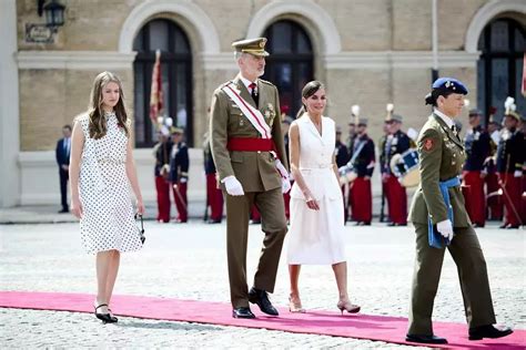 Putri Leonor Pewaris Tahkta Kerajaan Spanyol Mulai Latihan Militer