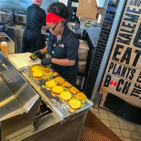 Slutty Vegan Black Owned Meatless Restaurants Embraced In South