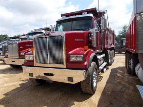 western star  sf tri axle dump sn kkmaedrcpbp detroit dd  hp diesel eng