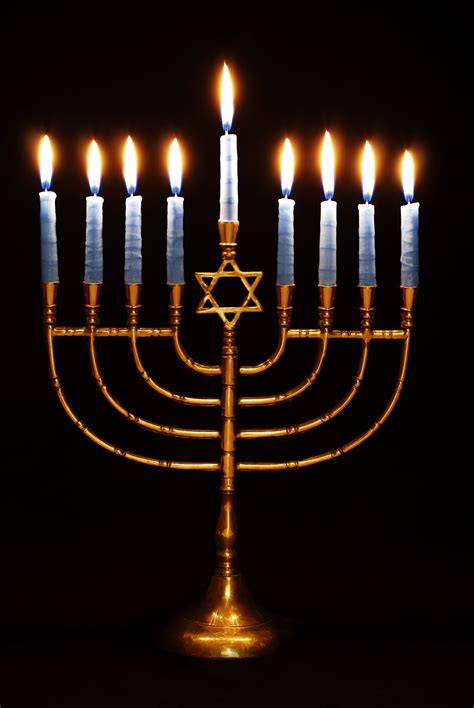 followers  celebrates hanukkah evening december